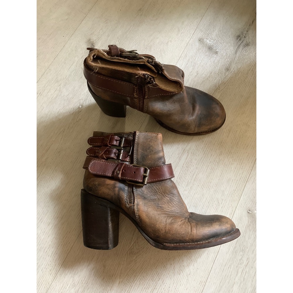 Free bird Bolo Distressed Brown Leather Buckle Moto Ankle Boots Size 10